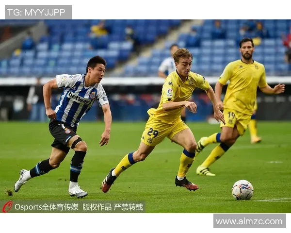 乱战!阿伦先被科沃德顶倒 阿伦又抢阿尔达马球&二人起冲突都吃T 乱战!阿伦先被科沃德顶倒 阿伦又抢阿尔达马球&二人起冲突都吃T