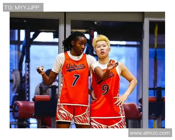 NCAA常规赛-邓雨婷12投4中&三分10中3 得到11分4助1板1帽