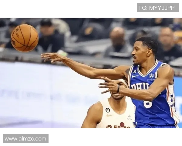 太可惜了！马绍尔方圆3米没人 关键空位三分没能把握